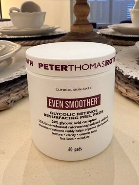 Peter Thomas Roth Glycolic Retinol Resurfacing Peel Pads (60 pads) NIB